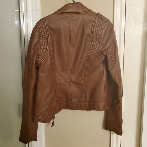 Jacket - Picture 2 of 3